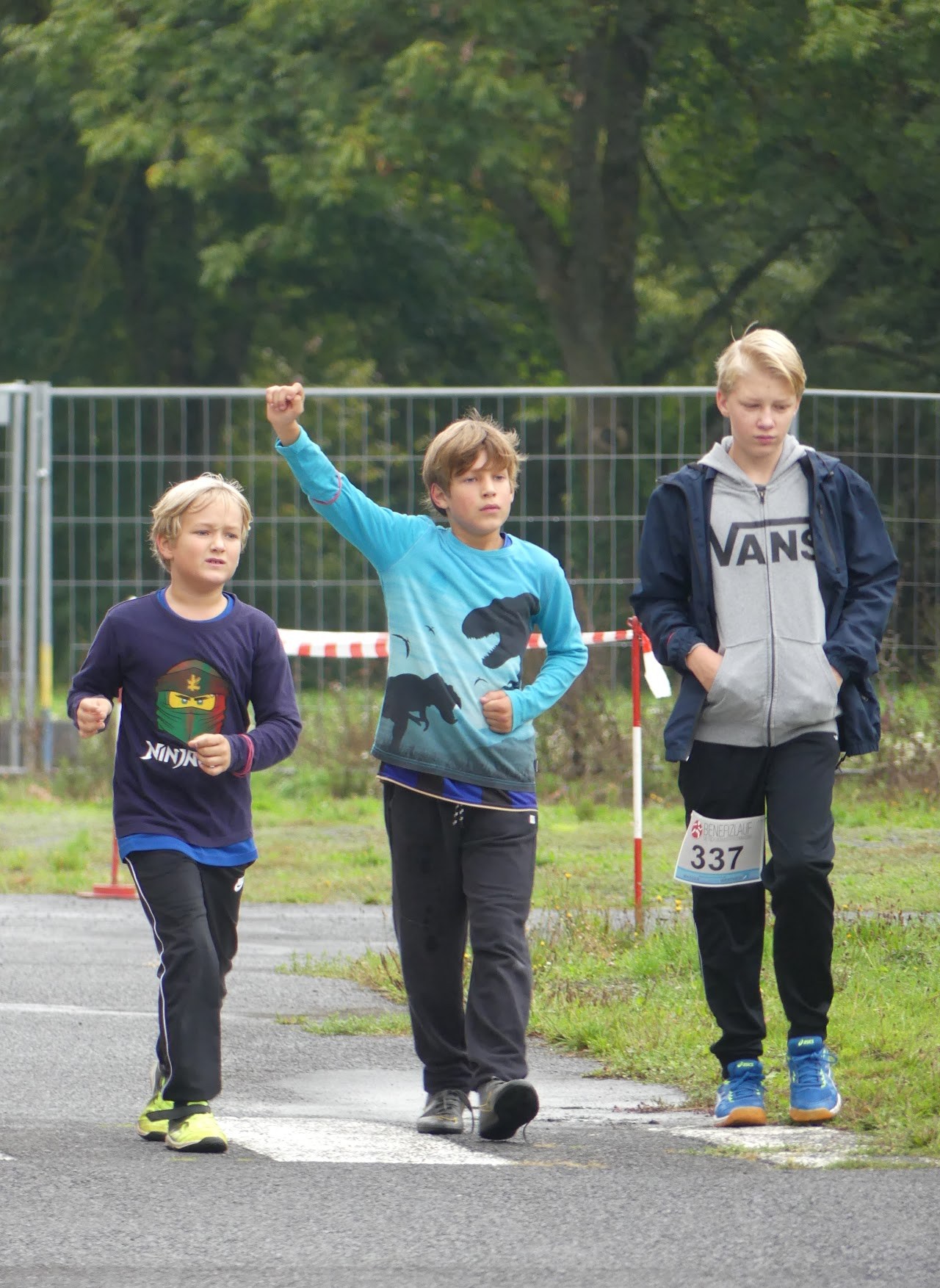 Bild vom 13. Benefizlauf im Jahr 2022. Dies ist das 611. Bild.